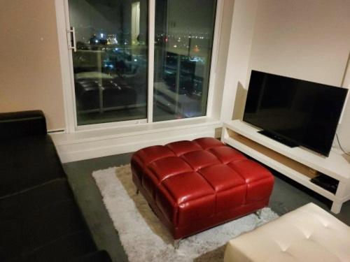Furnished 1 Bedroom In East Village By Signature Suites Ltd 卡加利 外观 照片